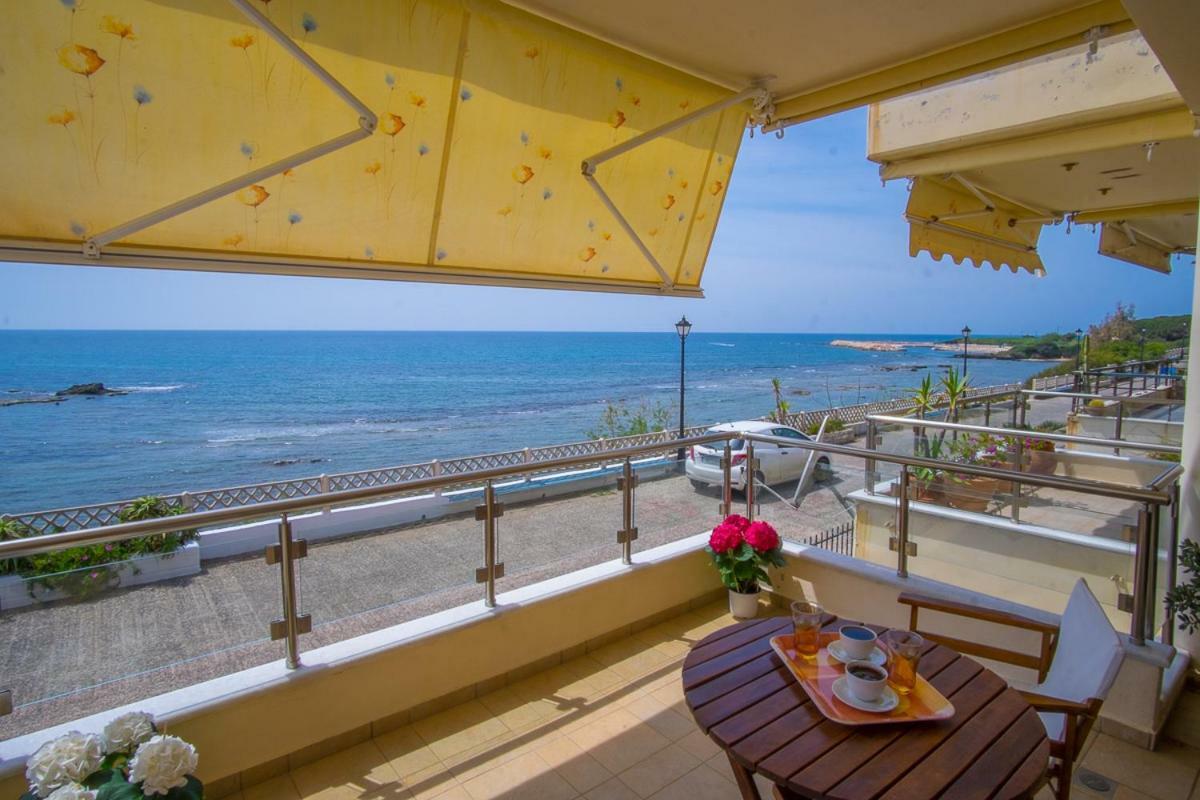 Willa Paris Seaside Pandokrátor Zewnętrze zdjęcie