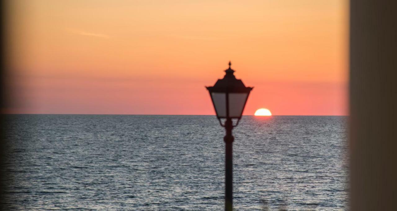Willa Paris Seaside Pandokrátor Zewnętrze zdjęcie